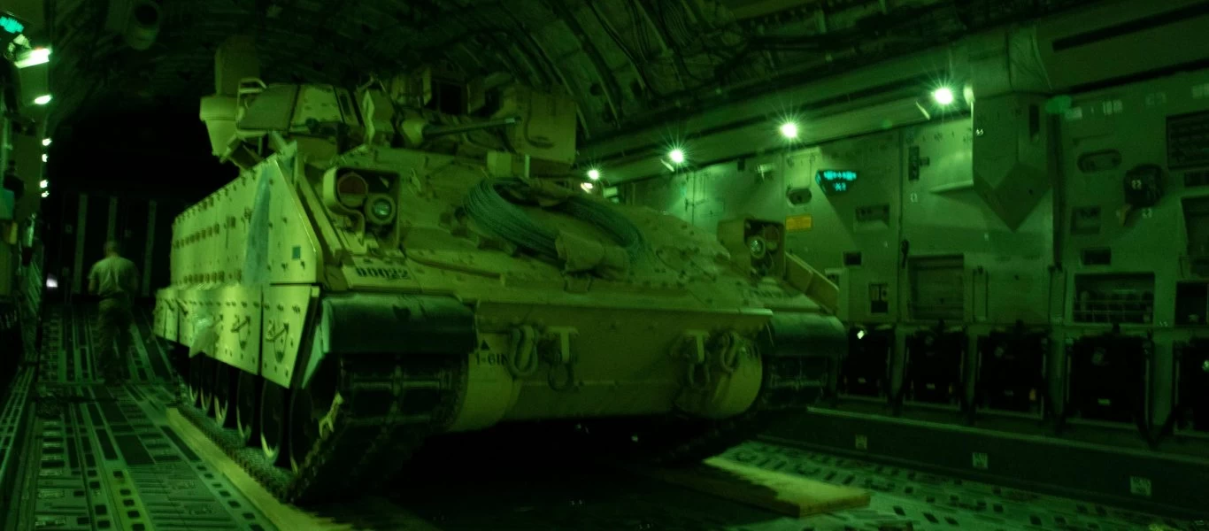 Βορειοανατολική Συρία: Κατέφθασαν αμερικανικά ΤΟΜΑ M2A2 Bradley